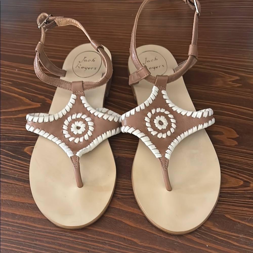 Jack Rogers Tan and White Spiral Sandals
